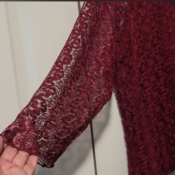 Indigo Soul 3,/4 sleeve blouse, lace sleeves, lined inside size XL - Picture 3 of 8